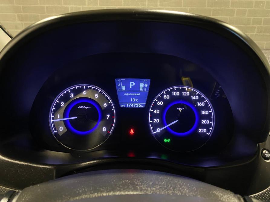 Hyundai Solaris I Челябинск  - изображение 20
