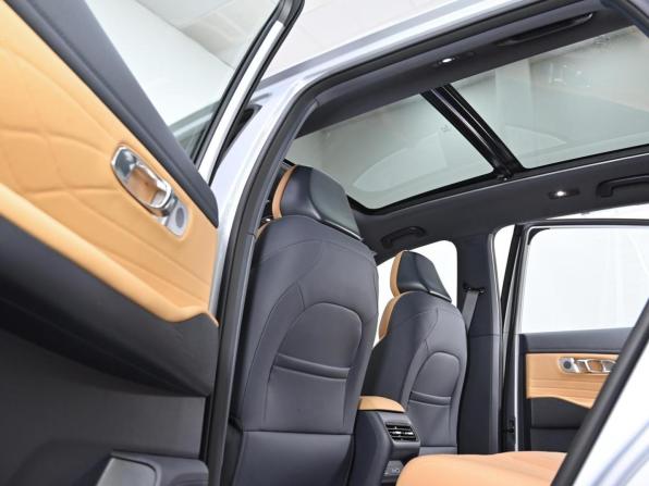 Geely Galaxy Starship 7 с пробегом 2025 года, цена 3 149 000 рублей, 49 км, внедорожник, Автокод Объявления