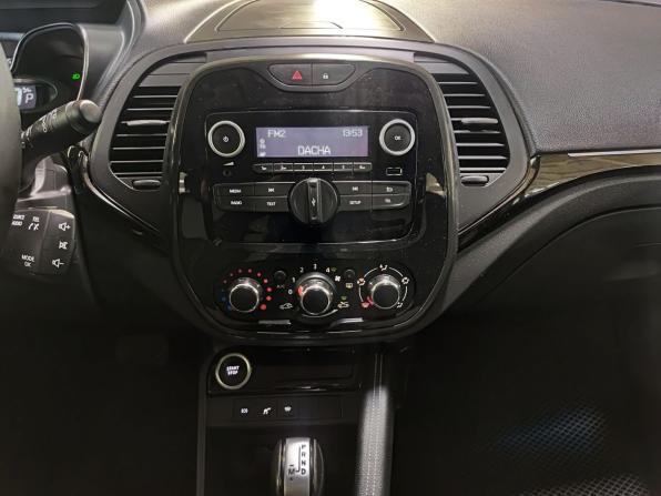 Renault Kaptur I Рестайлинг с пробегом 2021 года, цена 1 565 000 рублей, 76245 км, внедорожник, Автокод Объявления