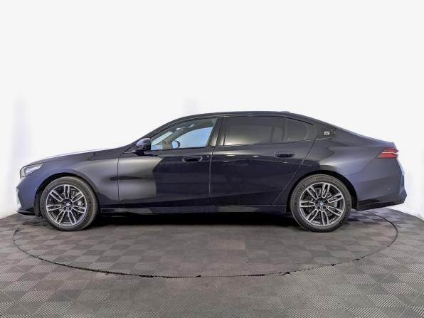 BMW 5 серии VIII (G60/G61/G68) с пробегом 2024 года, цена 7 600 000 рублей, 34956 км, седан, Автокод Объявления