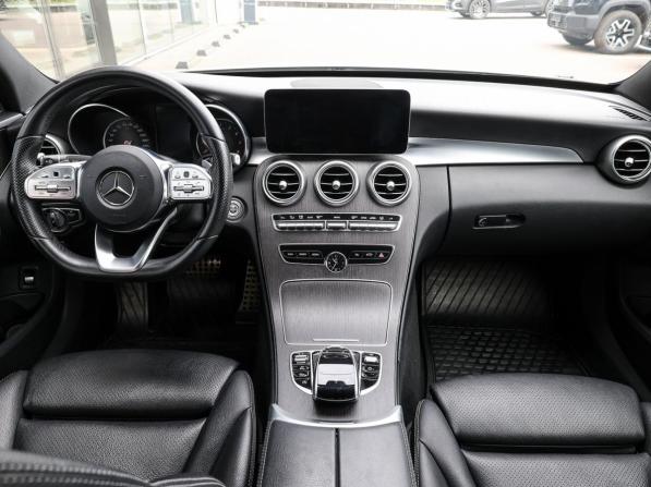 Mercedes-Benz C-Класс IV (W205) Рестайлинг с пробегом 2018 года, цена 2 949 000 рублей, 115689 км, седан, Автокод Объявления