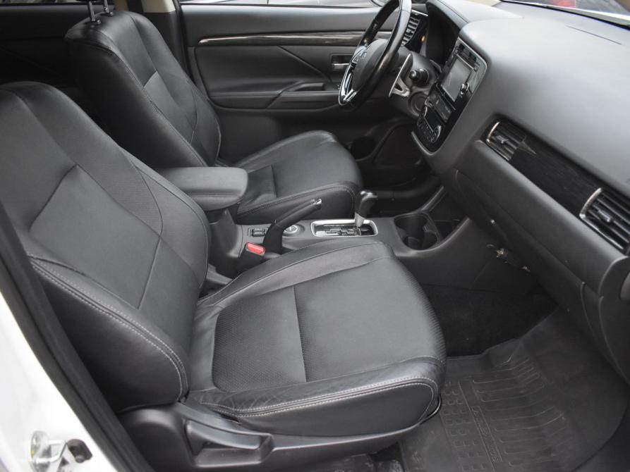 Mitsubishi Outlander III Рестайлинг 2 Архангельск  - изображение 10