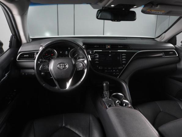 Toyota Camry VIII (XV70) с пробегом 2018 года, цена 3 159 000 рублей, 88920 км, седан, Автокод Объявления