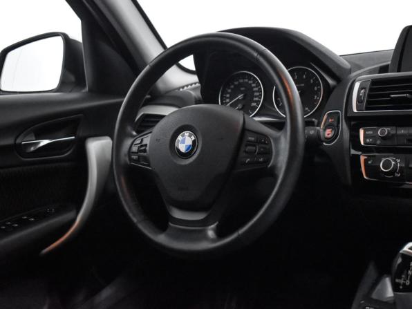 BMW 1 серии II (F20/F21) Рестайлинг с пробегом 2015 года, цена 1 559 000 рублей, 119568 км, хэтчбек, Автокод Объявления