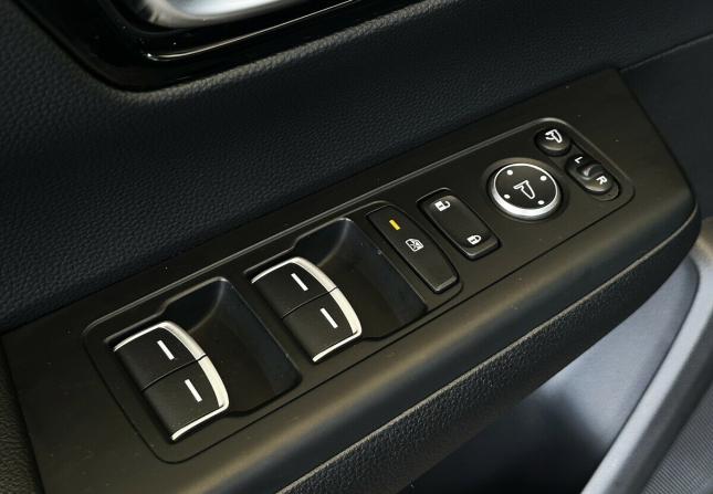 Honda CR-V VI с пробегом 2023 года, цена 3 770 000 рублей, 4051 км, внедорожник, Автокод Объявления