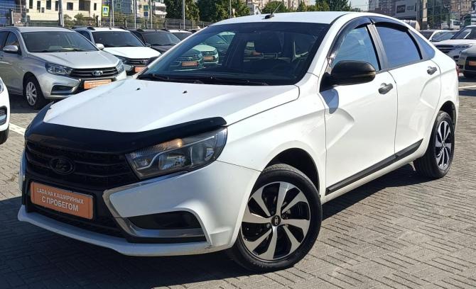 Lada (ВАЗ) Vesta I с пробегом 2017 года, цена 530 000 рублей, 297000 км, седан, Автокод Объявления
