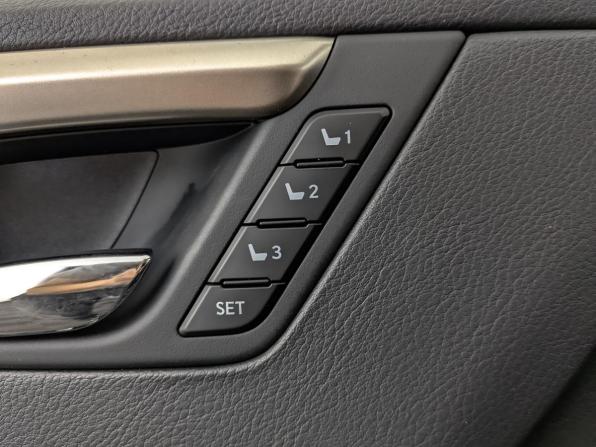 Lexus RX IV Рестайлинг с пробегом 2020 года, цена 4 850 000 рублей, 102950 км, внедорожник, Автокод Объявления