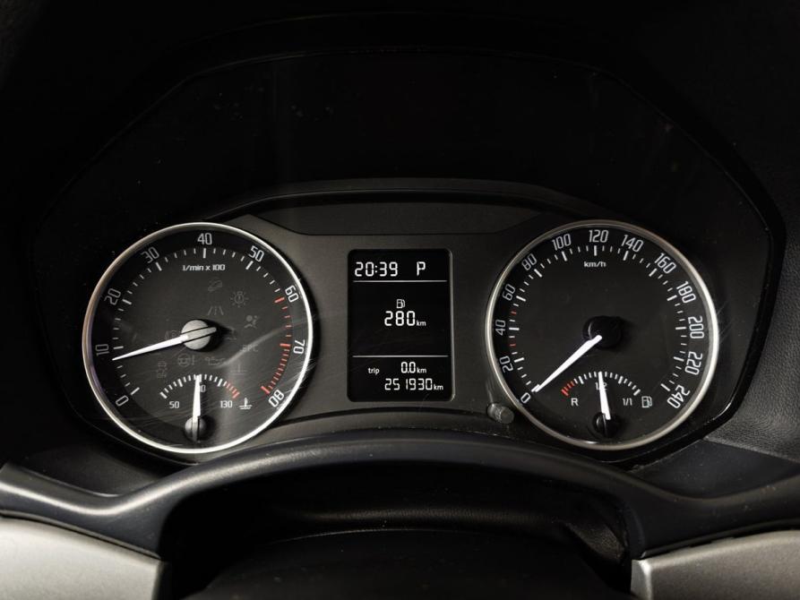 Skoda Octavia II (A5) Рестайлинг Москва  - изображение 17