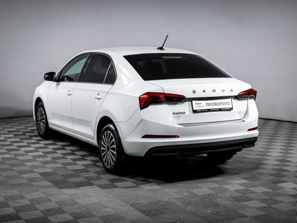 Skoda Rapid II с пробегом 2021 года, цена 1 570 000 рублей, 83214 км, лифтбек, Автокод Объявления