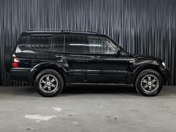 Mitsubishi Pajero III Рестайлинг с пробегом 2005 года, цена 1 060 000 рублей, 205530 км, внедорожник, Автокод Объявления