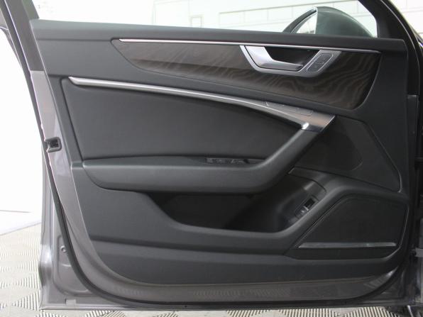 Audi A6 V (C8) с пробегом 2021 года, цена 4 280 000 рублей, 91400 км, седан, Автокод Объявления