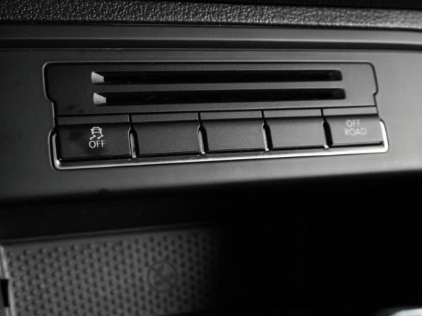 Volkswagen Tiguan I Рестайлинг с пробегом 2013 года, цена 1 409 000 рублей, 148455 км, внедорожник, Автокод Объявления