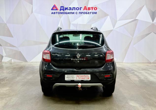 Renault Sandero II с пробегом 2017 года, цена 850 000 рублей, 170466 км, хэтчбек, Автокод Объявления