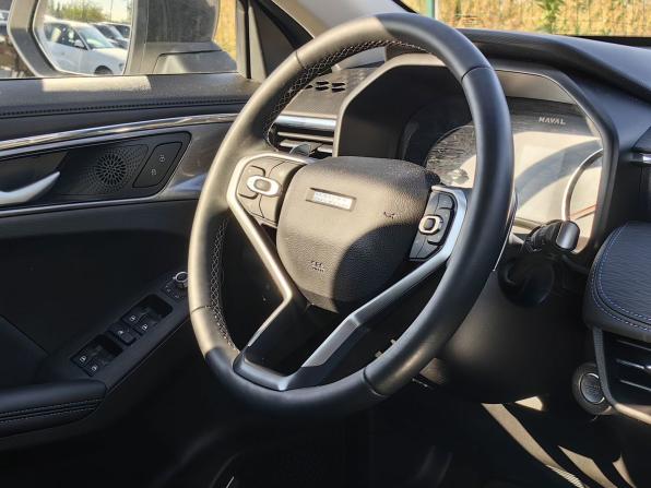 Haval Jolion I Рестайлинг с пробегом 2024 года, цена 2 049 000 рублей, 10000 км, внедорожник, Автокод Объявления