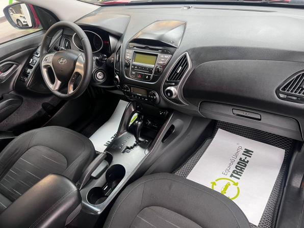 Hyundai ix35 I Рестайлинг с пробегом 2013 года, цена 1 245 000 рублей, 216701 км, внедорожник, Автокод Объявления