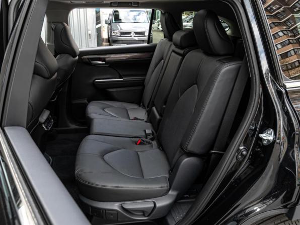Toyota Highlander IV (XU70) с пробегом 2026 года, цена 5 490 000 рублей, 56 км, внедорожник, Автокод Объявления