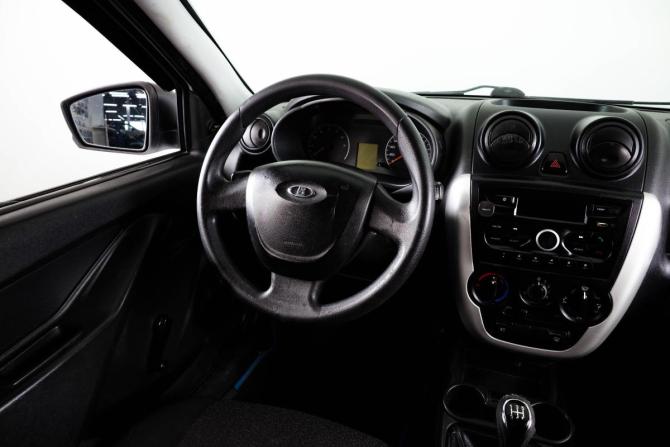 Lada (ВАЗ) Granta I с пробегом 2018 года, цена 399 000 рублей, 256508 км, седан, Автокод Объявления