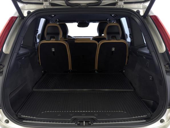 Volvo XC90 II с пробегом 2018 года, цена 4 280 000 рублей, 89936 км, внедорожник, Автокод Объявления