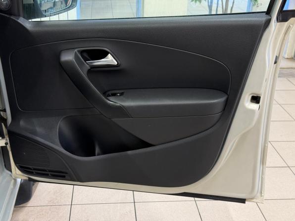 Volkswagen Polo V с пробегом 2012 года, цена 799 000 рублей, 157876 км, седан, Автокод Объявления