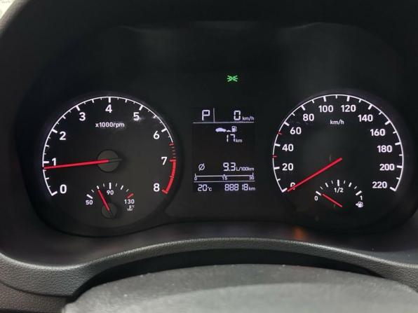 Hyundai Solaris II с пробегом 2017 года, цена 1 189 000 рублей, 88801 км, седан, Автокод Объявления