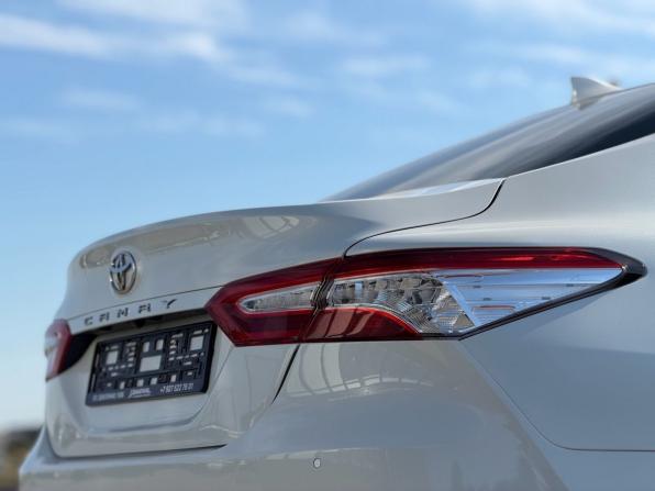 Toyota Camry VIII (XV70) с пробегом 2019 года, цена 2 570 000 рублей, 103502 км, седан, Автокод Объявления