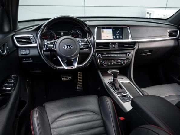 Kia Optima IV Рестайлинг с пробегом 2019 года, цена 2 300 000 рублей, 111842 км, седан, Автокод Объявления