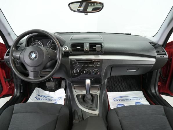 BMW 1 серии I (E81/E82/E87/E88) Рестайлинг с пробегом 2011 года, цена 780 000 рублей, 258000 км, хэтчбек, Автокод Объявления