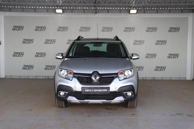 Renault Sandero II Рестайлинг с пробегом 2018 года, цена 1 311 000 рублей, 45123 км, хэтчбек, Автокод Объявления