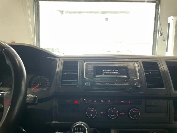 Volkswagen Caravelle T6 с пробегом 2019 года, цена 2 760 000 рублей, 159100 км, минивэн, Автокод Объявления