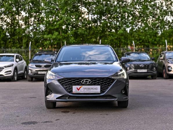 Hyundai Solaris II Рестайлинг с пробегом 2021 года, цена 1 310 000 рублей, 76294 км, седан, Автокод Объявления