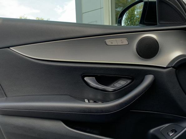 Mercedes-Benz E-Класс V (W213 S213 C238) с пробегом 2020 года, цена 2 499 000 рублей, 258059 км, седан, Автокод Объявления