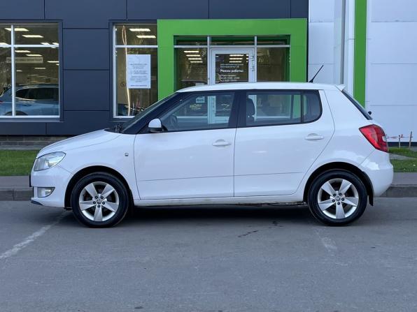 Skoda Fabia II Рестайлинг с пробегом 2013 года, цена 499 000 рублей, 212441 км, хэтчбек, Автокод Объявления