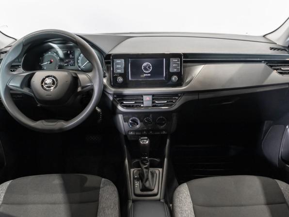 Skoda Rapid II с пробегом 2021 года, цена 1 618 000 рублей, 71541 км, лифтбек, Автокод Объявления