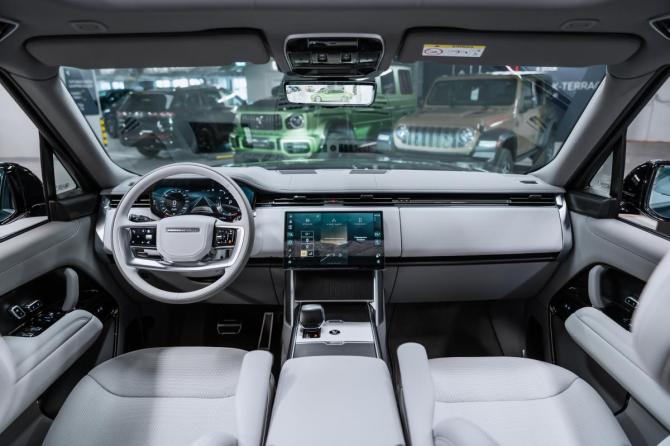 Новый Land Rover Range Rover V 2025 года, цена 34 100 000 рублей, внедорожник, Автокод Объявления