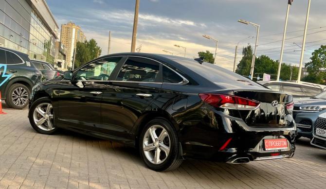 Hyundai Sonata VII (LF) Рестайлинг с пробегом 2017 года, цена 1 699 000 рублей, 130800 км, седан, Автокод Объявления