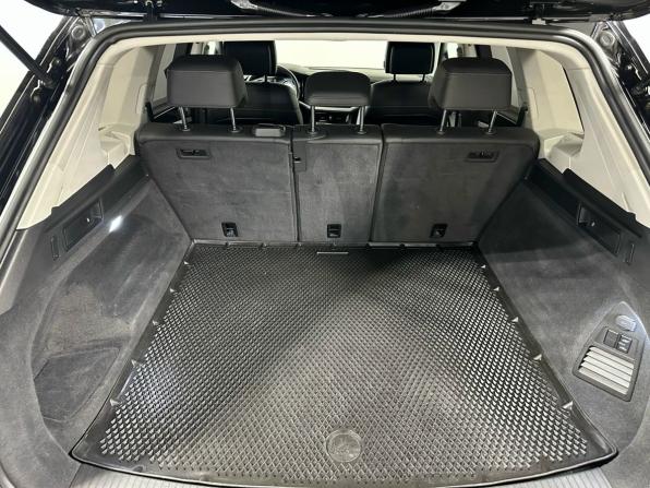 Volkswagen Touareg III с пробегом 2018 года, цена 4 400 000 рублей, 82692 км, внедорожник, Автокод Объявления