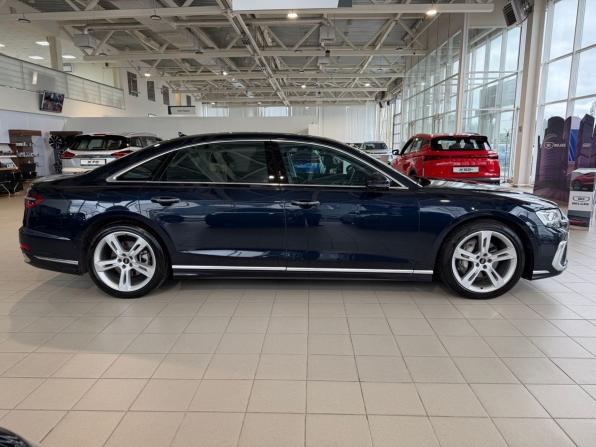 Audi A8 IV (D5) Рестайлинг с пробегом 2022 года, цена 7 985 900 рублей, 17694 км, седан, Автокод Объявления