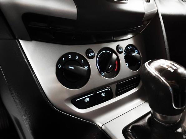 Ford Focus III с пробегом 2012 года, цена 650 000 рублей, 192015 км, хэтчбек, Автокод Объявления