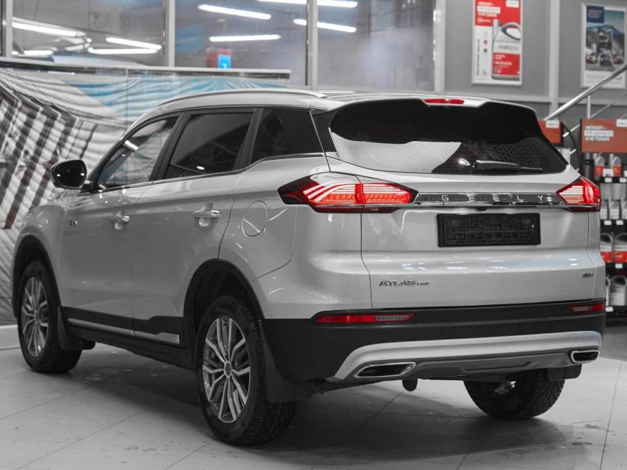 Geely Atlas Pro Москва  - изображение 4
