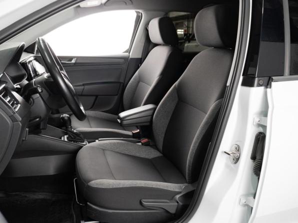 Skoda Rapid II с пробегом 2021 года, цена 1 700 000 рублей, 51682 км, лифтбек, Автокод Объявления