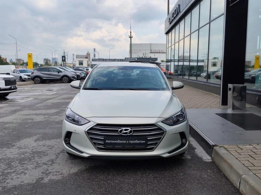 Hyundai Elantra VI (AD) Санкт-Петербург  - изображение 4