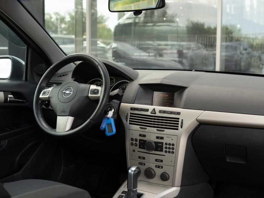 Opel Astra H Рестайлинг Новосибирск  - изображение 10