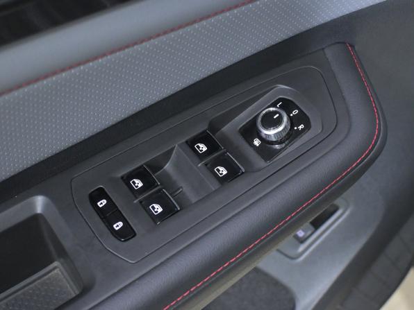 Volkswagen Teramont I Рестайлинг с пробегом 2021 года, цена 4 570 000 рублей, 48900 км, внедорожник, Автокод Объявления