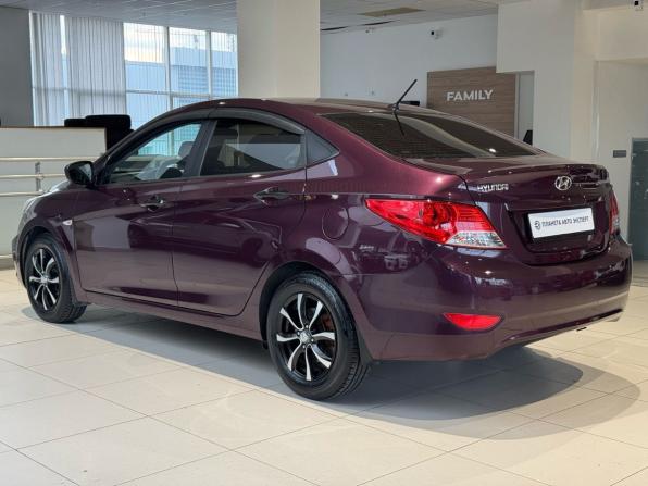 Hyundai Solaris I с пробегом 2013 года, цена 670 000 рублей, 163289 км, седан, Автокод Объявления