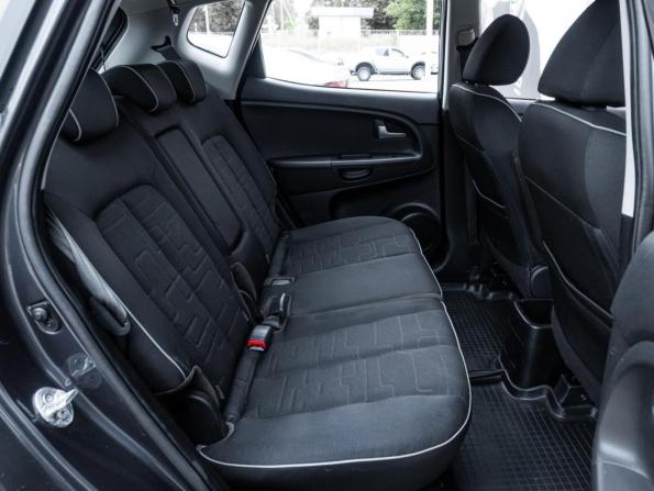 Kia Venga I с пробегом 2012 года, цена 870 000 рублей, 243042 км, компактвэн, Автокод Объявления