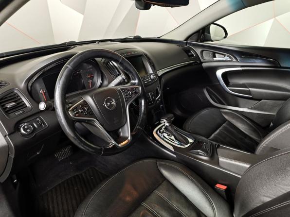 Opel Insignia I Рестайлинг с пробегом 2014 года, цена 1 095 000 рублей, 123040 км, лифтбек, Автокод Объявления