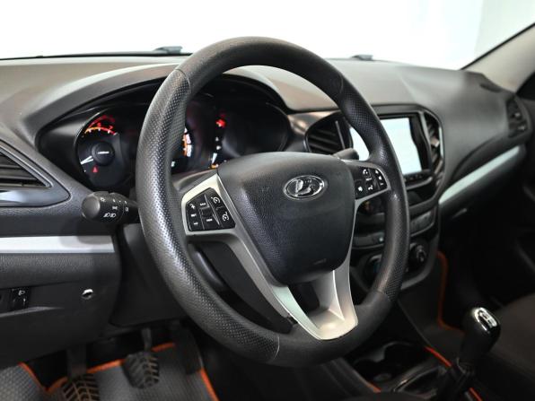 Lada (ВАЗ) Vesta I с пробегом 2021 года, цена 860 000 рублей, 196496 км, седан, Автокод Объявления