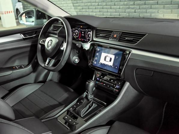 Skoda Superb III Рестайлинг с пробегом 2025 года, цена 3 200 000 рублей, 66 км, лифтбек, Автокод Объявления