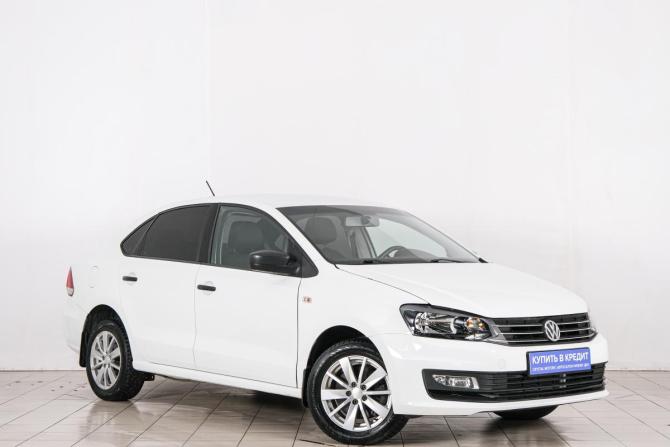 Volkswagen Polo V Рестайлинг с пробегом 2018 года, цена 869 000 рублей, 204000 км, седан, Автокод Объявления
