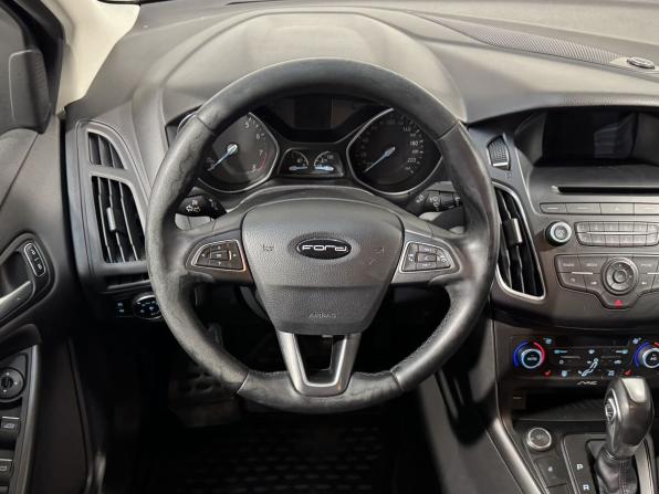 Ford Focus III Рестайлинг с пробегом 2017 года, цена 1 099 800 рублей, 75000 км, седан, Автокод Объявления